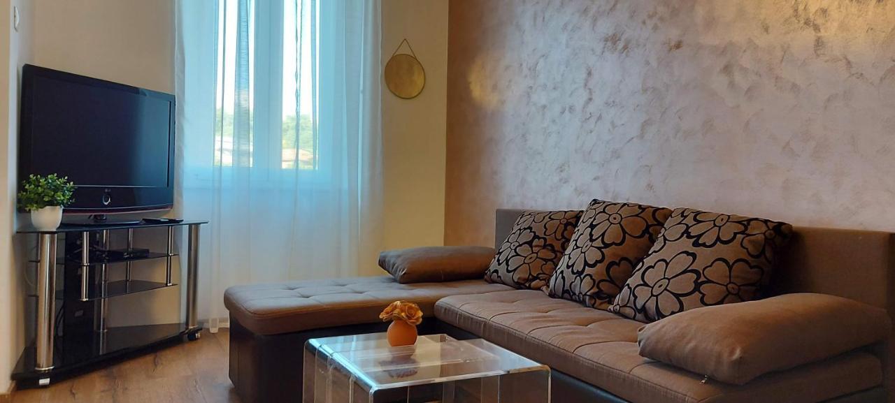 Apartment Pomerio リエカ エクステリア 写真